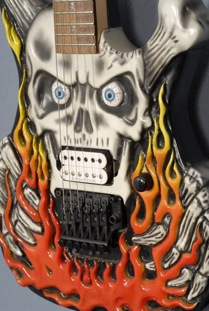 Limited Edition ESP George Lynch Vertical Skull Custom Shop Signature 